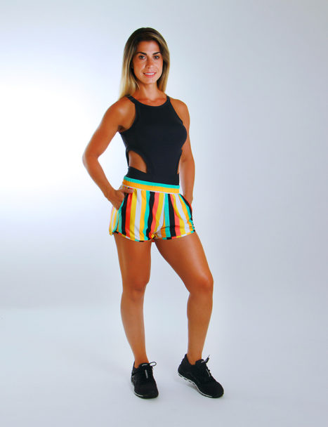 shortinho listdrado colorido